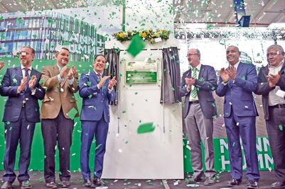 Automotriz abre segunda planta
