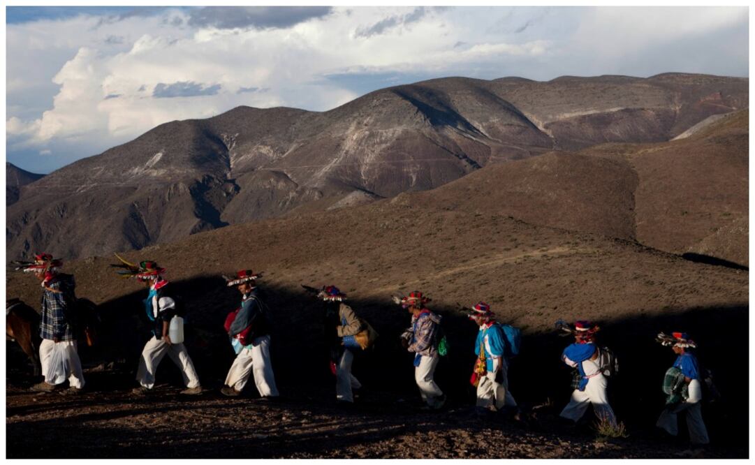 Existe una organización que busca preservar el sitio sagrado wixárika, el Frente en Defensa de Wirikuta. (Foto: Archivo El Universal)