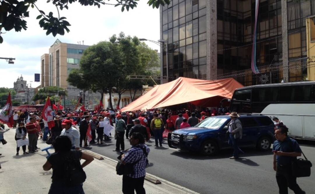 Campesinos anuncian protestas frente a sedes de partidos