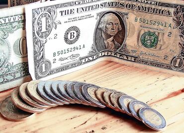 La luz y el dólar pegan a inflación