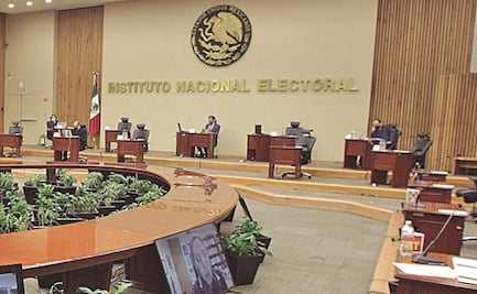 Niega INE tiempos de radio y TV a Presidencia