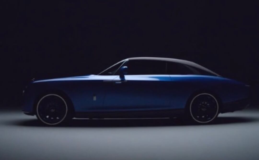 El auto más caro del mundo tiene en su parte trasera un compartimento para realizar picnics. Foto: rolls-roycemotorcars.com