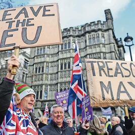 Es un riesgo ir contra Brexit: May