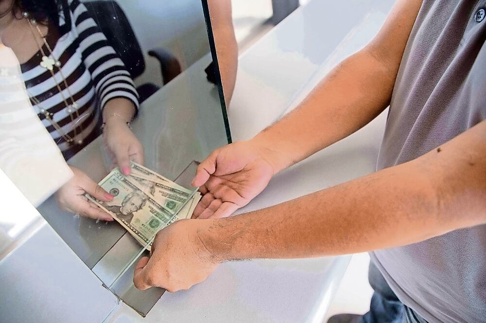    Llegan remesas  por 933 mdd en nueve meses