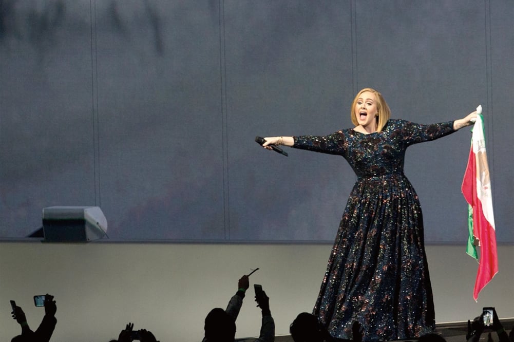 17 mil 200 asistentes estuvieron en el primer show de Adele en México en el Palacio de los Deportes. (FOTO: CORTESÍA OCESA)