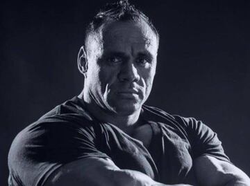 Matan a balazos en León a fisicoculturista Luis Lomelí "El Charro"