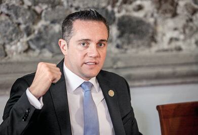 Adrián Rubalcava se despide de Cuajimalpa; pedirá licencia a partir del 1 de noviembre