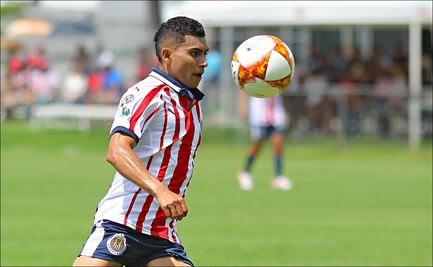 Chivas sigue con la vela encendida por Orbelín Pineda
