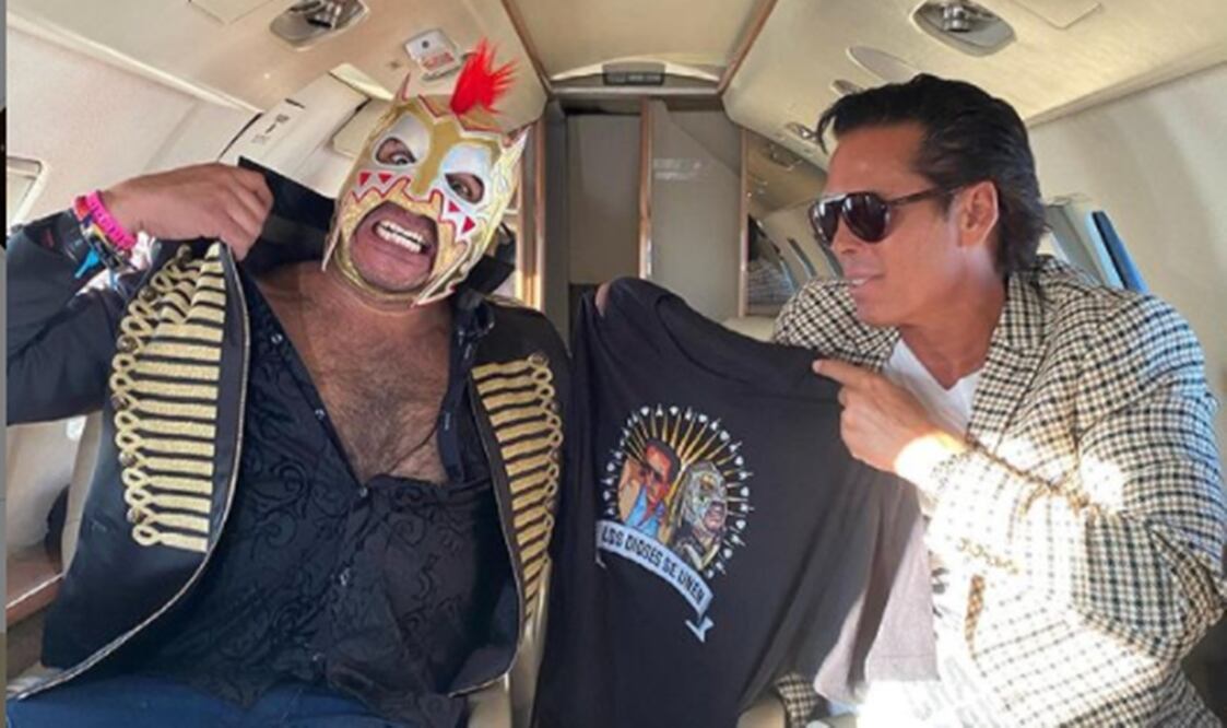 Roberto Palazuelos y El Escorpión Dorado. Foto: Instagram 