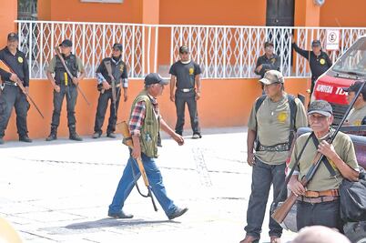 Acuerdan crear guardia comunitaria en Alpoyeca