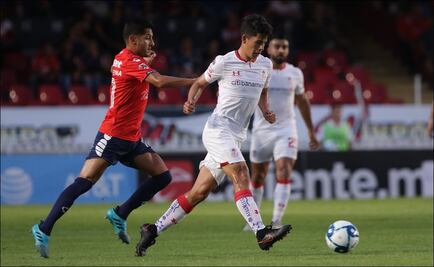 Veracruz cerca; Toluca rescata el empate