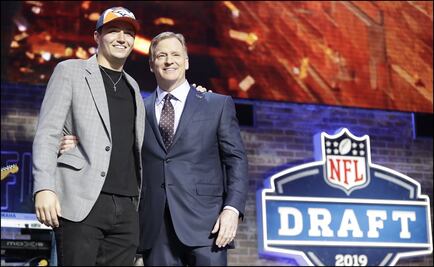 Broncos vela por su futuro; los Chiefs, por su presente