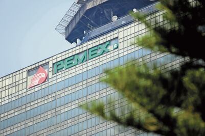 Amagan a Pemex con bombas más de 7 veces al año