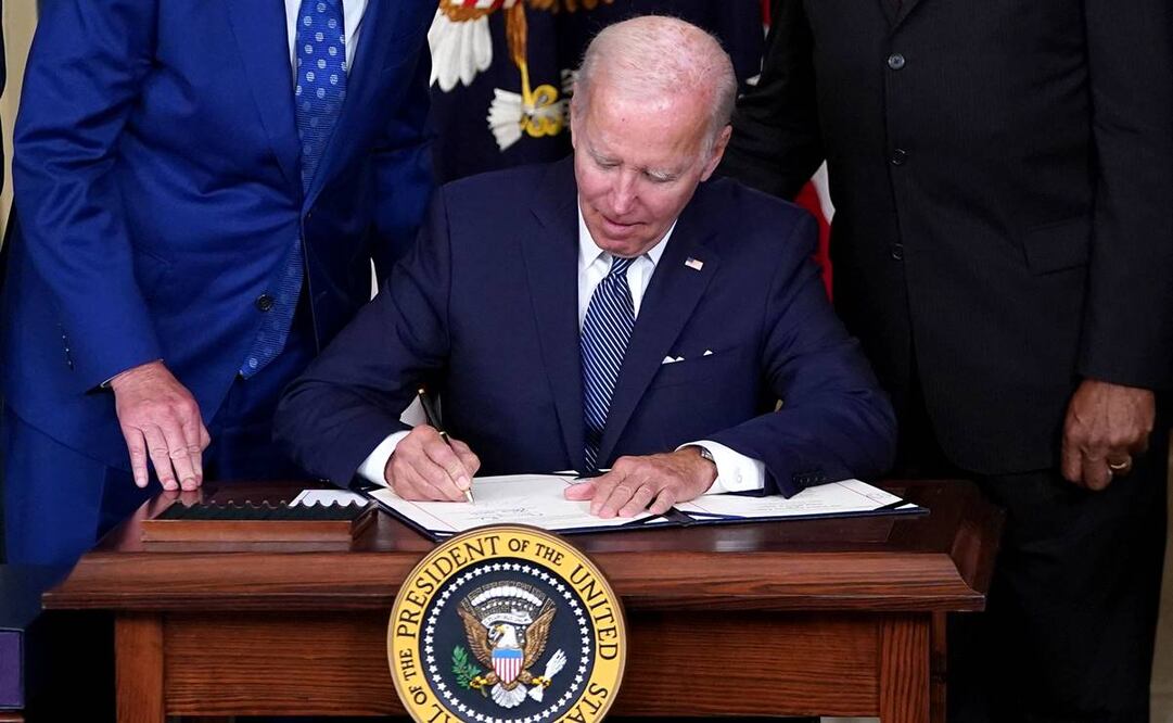 Este lunes, en Palacio Nacional, se llevó a cabo una reunión por los 200 años de relación México-Estados Unidos, donde estuvo presente el asesor de Biden, Chris Dodd. Foto ilustrativa: Archivo/EL UNIVERSAL