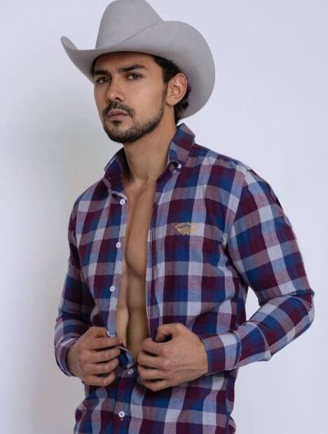 María León impacta con foto de su abdomen de acero