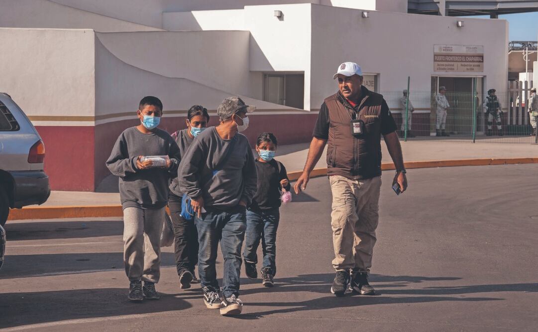 Una familia mexicana que vivía en California fue de las primeras deportadas por Tijuana por el gobierno de Donald Trump. Foto: de AIMEE MELO. EL UNIVERSAL