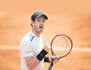 Andy Murray muestra solidez 