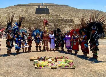 Con ritual de la “bendición de las semillas sagradas" en Teotihuacán, piden que no falten las lluvias