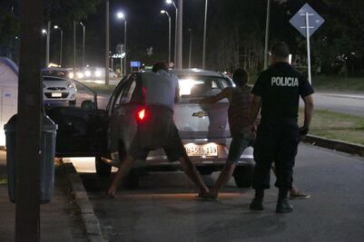 Detienen a 9 mexicanos por robo a joyería en Uruguay