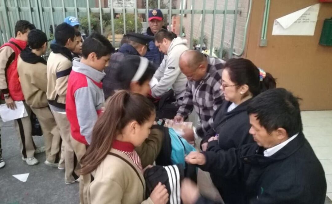 Pide senador suspender "Mochila Segura" en escuelas