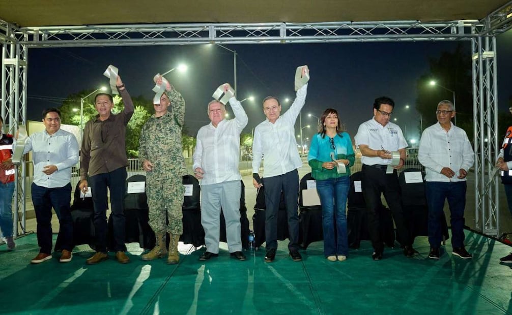 Entre las acciones realizadas, se destaca la sustitución de luminarias de sodio por tecnología LED de 150 y 100 watts, así como la instalación de postes de alumbrado público. Fotos: Gobierno de Sonora.