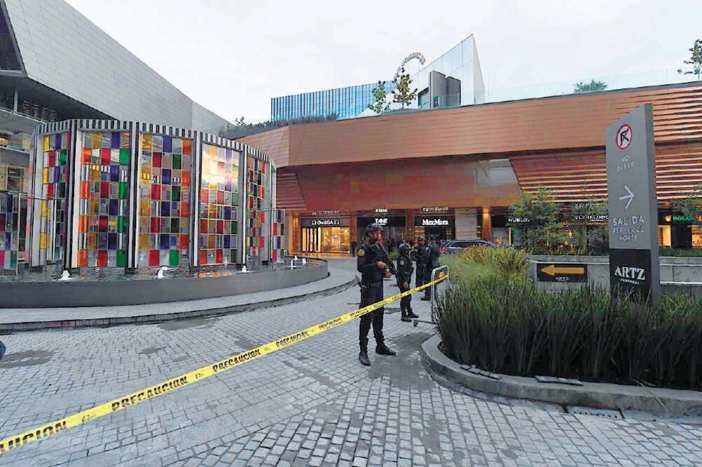 Tres testigos del doble homicidio en Plaza Artz, empleados del restaurante Hunan, ayudaron a identificar qué papel jugó La Güera en el crimen. Foto: ARCHIVO EL UNIVERSAL