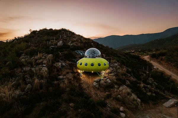 Cuánto cuesta dormir en el platillo volador de Valle de Guadalupe