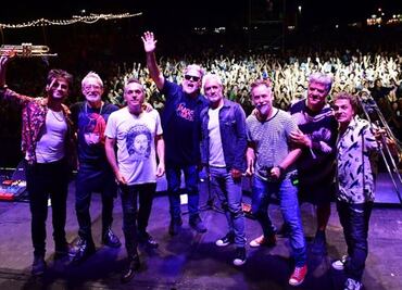 Por cumplir 40 años, integrantes de Los Pericos se siguen eligiendo todos los días para tocar juntos: "hay algo que nos une, una especie de suerte"