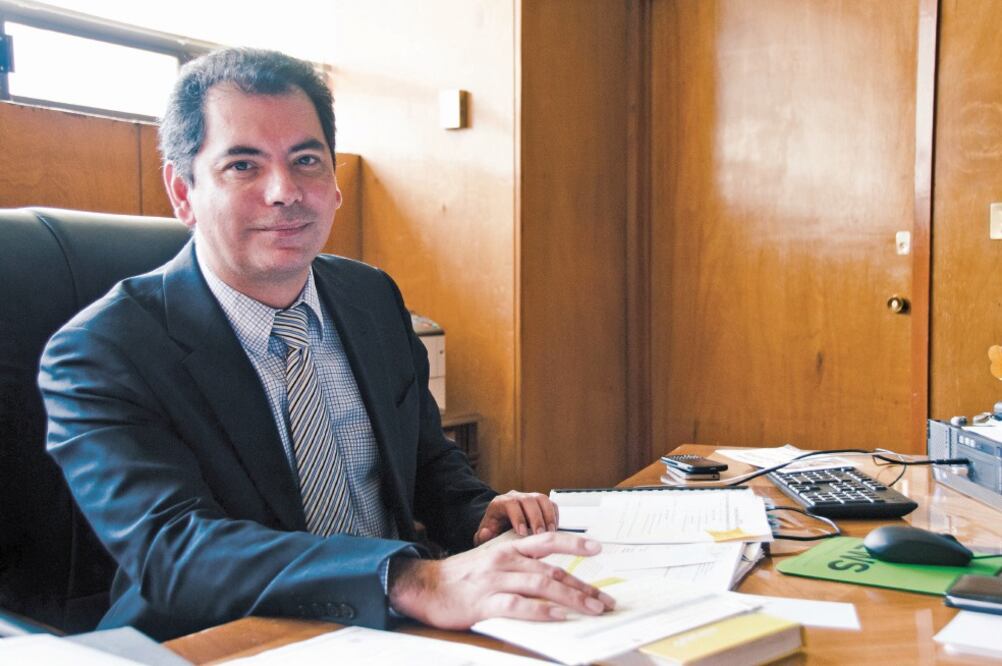 La Secretaría de Finanzas, que encabeza Edgar Amador Zamora, suma 285 procesos por 774 millones de pesos (ARCHIVO EL UNIVERSAL)