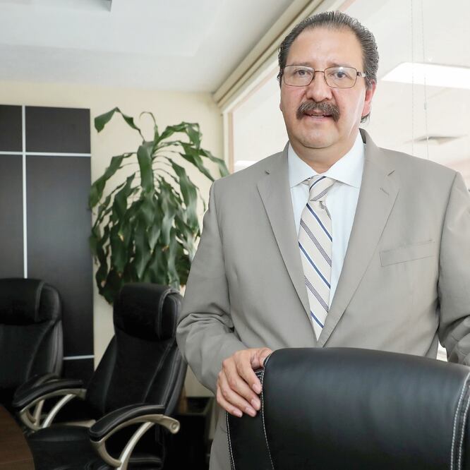 En la foto: Reginaldo Sandoval Flores, Coordinador del PT en San Lázaro. LUCÍA GODÍNEZ. EL UNIVERSAL