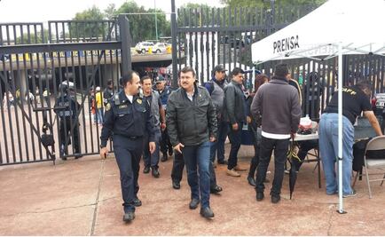 Detienen a 20 en operativo en Estadio de CU