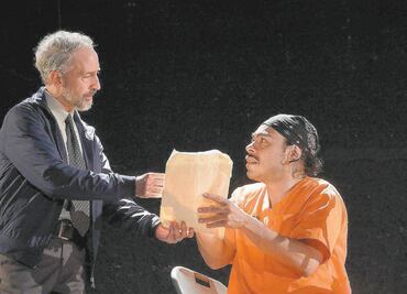 Acusan a Estela Leñero de plagio