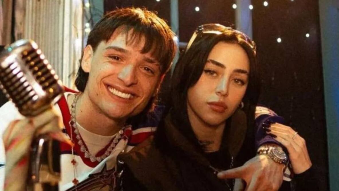 Peso Pluma y Nicki Nicole | Fuente: Twitter @showmundialshow