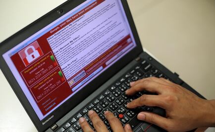 "Hacker ético" de EU ve injerencia de Rusia tras el ciberataque