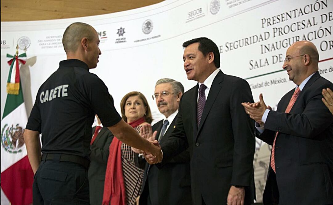El funcionario dirigió un mensaje a los 123 cadetes de la primera generación del Curso de Formación Inicial para la Unidad de Seguridad Procesal. /Especial