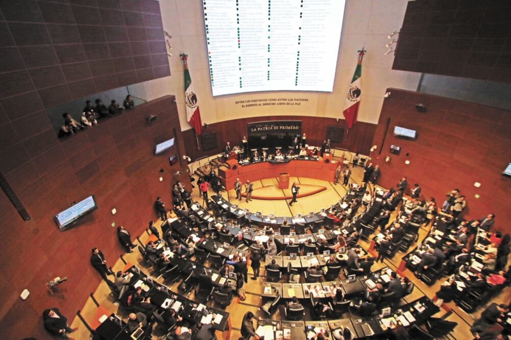 El pleno de la Cámara Alta aprobó por unanimidad de 95 votos otorgar el galardón principal que confiere el Estado a Rosario Ibarra de Piedra. Foto/CARLOS MEJÍA. EL UNIVERSAL