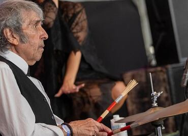 Despiden a Rafa Acosta, pionero del rock and roll mexicano; el músico murió tras una batalla contra el cáncer