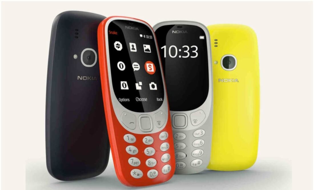 Además del teclado físico, el Nokia 3310 incluye entrada para audífonos, radio FM y ranura para tarjetas microSD de hasta 32 GB