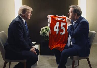 Invitan a Trump a ser entrenador del Arsenal para edificar muralla
