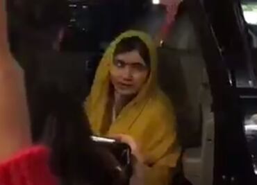 VIDEO. Captan llegada de Malala al Tec de Monterrey