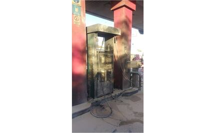 Hombre vierte gasolina en bomba despachadora y provoca incendio en Sonora