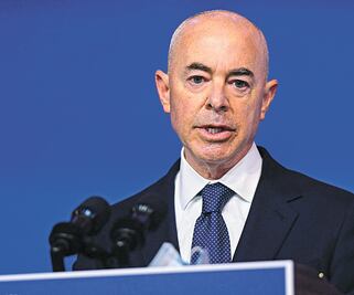 “Necesitamos tiempo”, dice Biden sobre migración