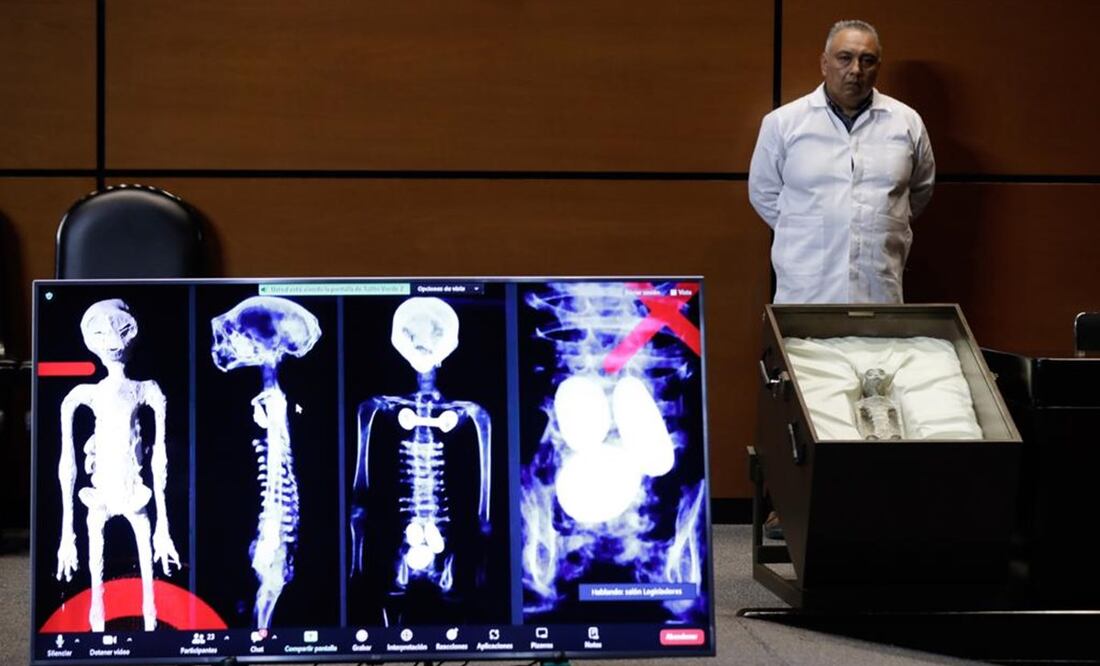 Jaime Maussan presenta "seres no humanos" momificados en San Lázaro. /Foto: Diego Simón/ EL UNIVERSAL.