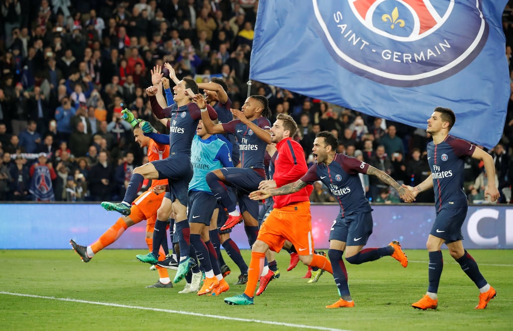 Reuters. El conjunto parisino celebra el triunfo de 7-1 ante el Mónaco 