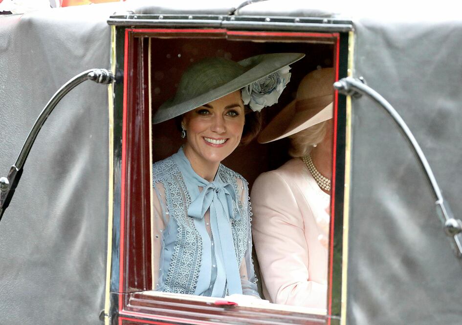 Kate Middleton se caracteriza por su porte y elegancia. Foto: AP