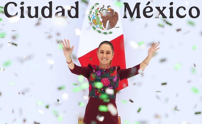 PETA Latino nombra a Sheinbaum su persona del año; reconoce su trabajo a favor de los animales