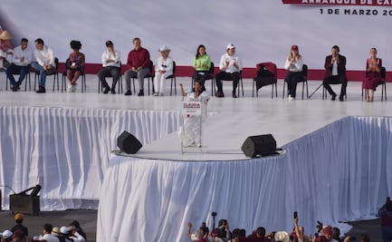 “Vamos a derrotar al cartel inmobiliario”, advierte Clara Brugada en arranque de campaña en el Zócalo