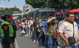 Este domingo se registran largas filas en el RTP ante el cierre de estaciones de Línea 2 del Metro por remodelación