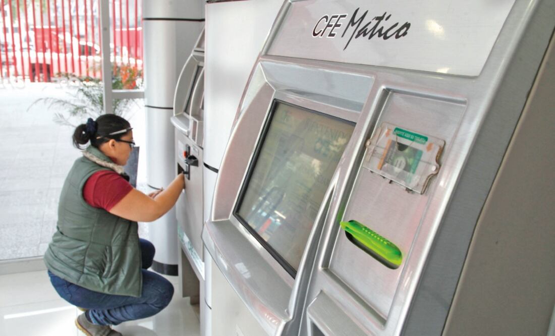 Medidas. La CFE asegura que las tarifas domésticas de bajo consumo de energía eléctrica registran 30 meses consecutivos sin tener incrementos (ARCHIVO EL UNIVERSAL)