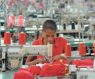 Anticipan contracción de 2% del PIB en 2020